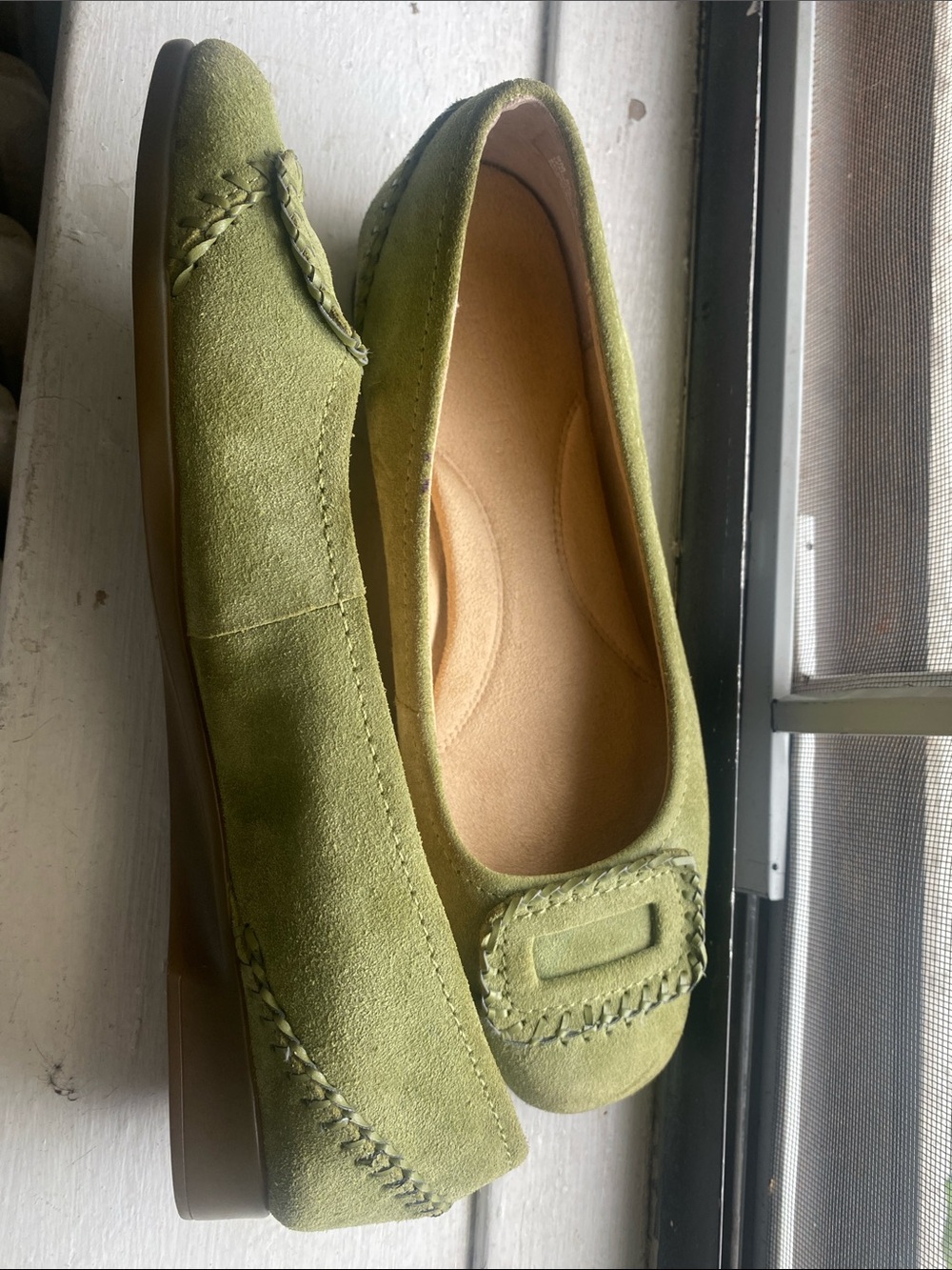 AEROSOLES Light Green Suede Slip-On Ballet Flats - Picture 3 of 9